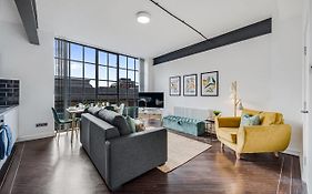 Host & Stay - Manhattan House 8